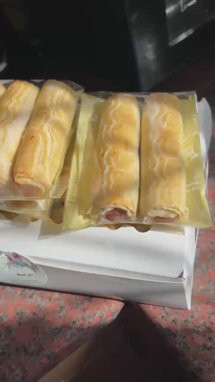Sausage roll 3 pcs